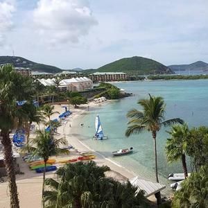 Meet your Posher, Risa